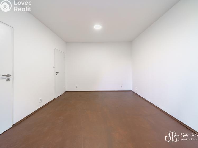 Prodej bytu 3+1 Sokolov, Slavíčkova č. 11