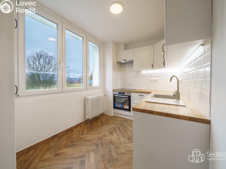 Prodej bytu 3+1 Sokolov, Slavíčkova č. 12