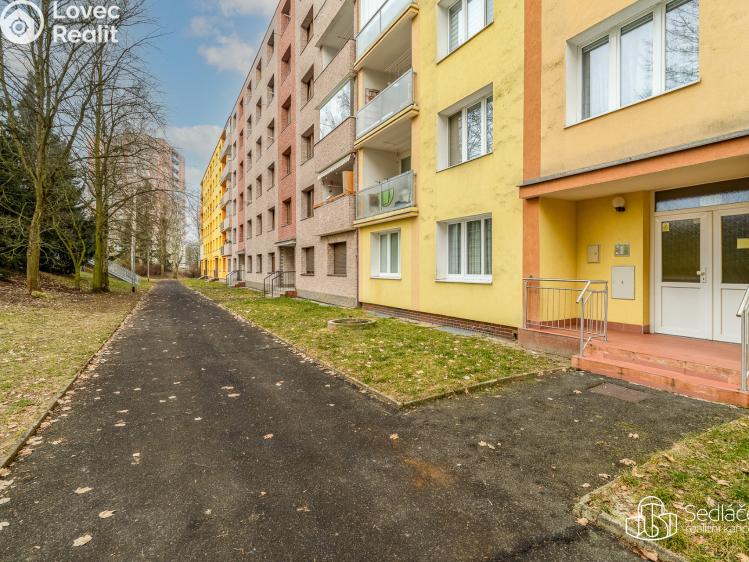 Prodej bytu 3+1 Sokolov, Slavíčkova č. 24