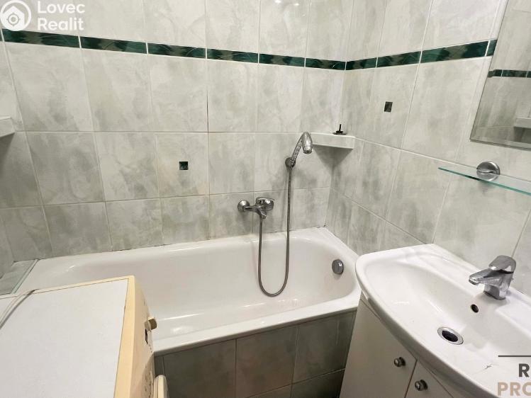 Pronájem bytu 2+1 Třinec, Kopernikova č. 6