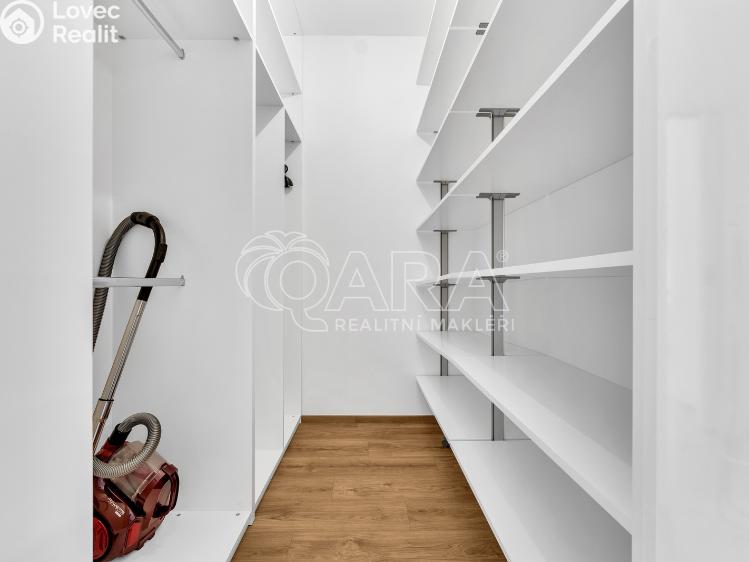 Pronájem bytu 2+KK Praha, Kačírkova 1016/15 č. 10