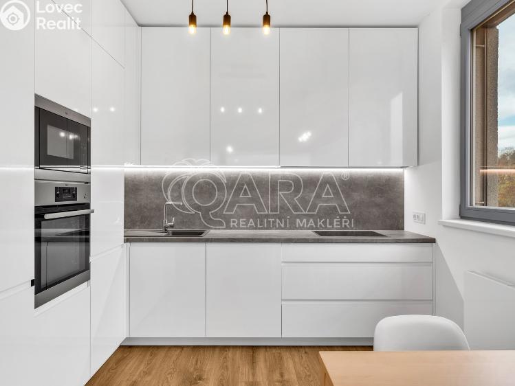 Pronájem bytu 2+KK Praha, Kačírkova 1016/15 č. 12