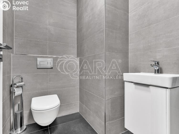 Pronájem bytu 2+KK Praha, Kačírkova 1016/15 č. 17