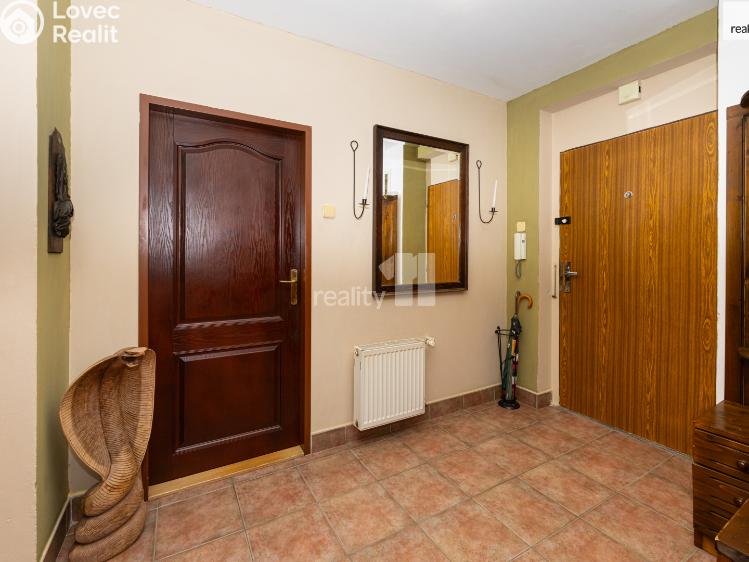 Prodej bytu 3+KK Praha-Suchdol, Kamýcká č. 7