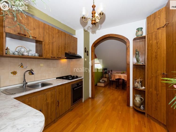 Prodej bytu 3+KK Praha-Suchdol, Kamýcká č. 16