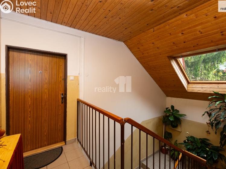 Prodej bytu 3+KK Praha-Suchdol, Kamýcká č. 21