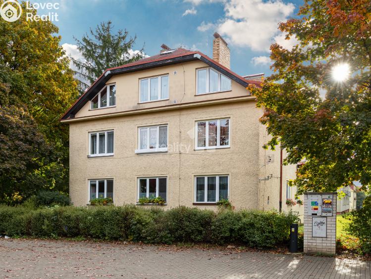 Prodej bytu 3+KK Praha-Suchdol, Kamýcká č. 26