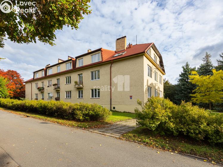 Prodej bytu 3+KK Praha-Suchdol, Kamýcká č. 4