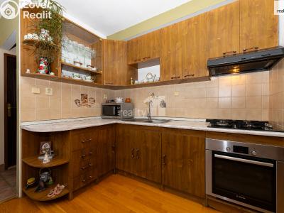 Prodej bytu 3+KK Praha-Suchdol, Kamýcká č. 6