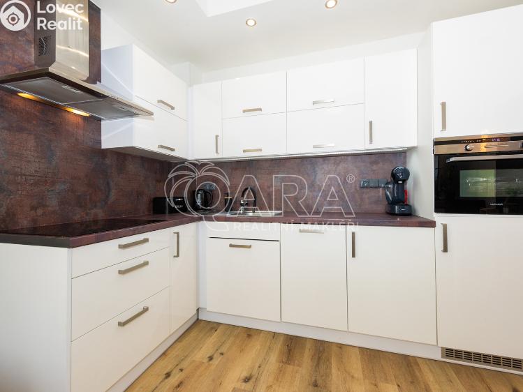 Pronájem bytu 2+KK Trutnov, Michnova 804 č. 5