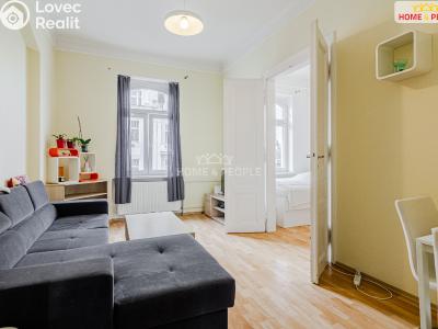 Prodej bytu 2+1 Karlovy Vary, Zeyerova č. 4