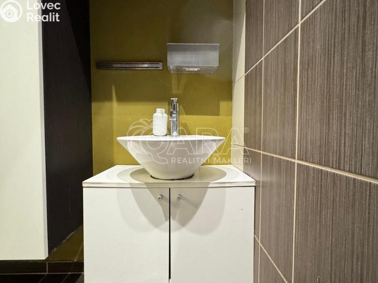 Pronájem obchodního prostoru Praha, Zborovská č. 11