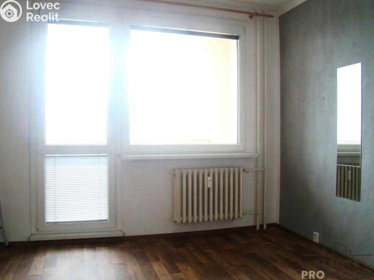 Prodej bytu 2+1 Šumperk, Čsl. armády 2090/24 č. 13