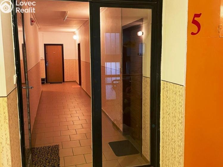 Prodej bytu 2+1 Šumperk, Čsl. armády 2090/24 č. 25