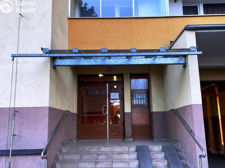 Prodej bytu 2+1 Šumperk, Čsl. armády 2090/24 č. 26