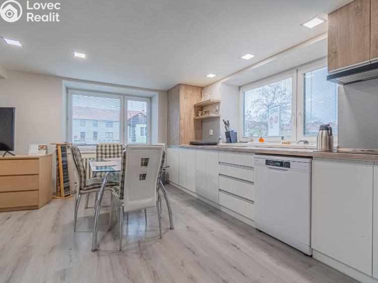 Prodej vícegeneračního domu Horní Újezd č. 8