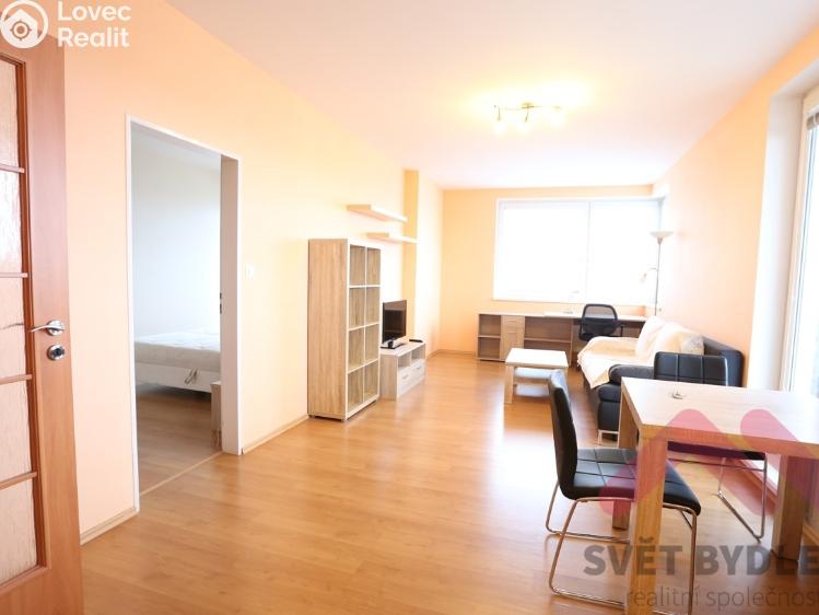 Pronájem bytu 2+KK Praha, Pod Harfou 938/38 č. 9