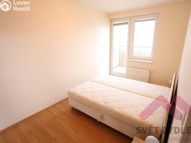 Pronájem bytu 2+KK Praha, Pod Harfou 938/38 č. 10