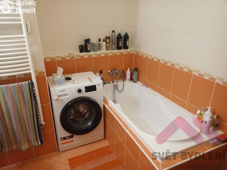 Pronájem bytu 2+KK Praha, Pod Harfou 938/38 č. 14