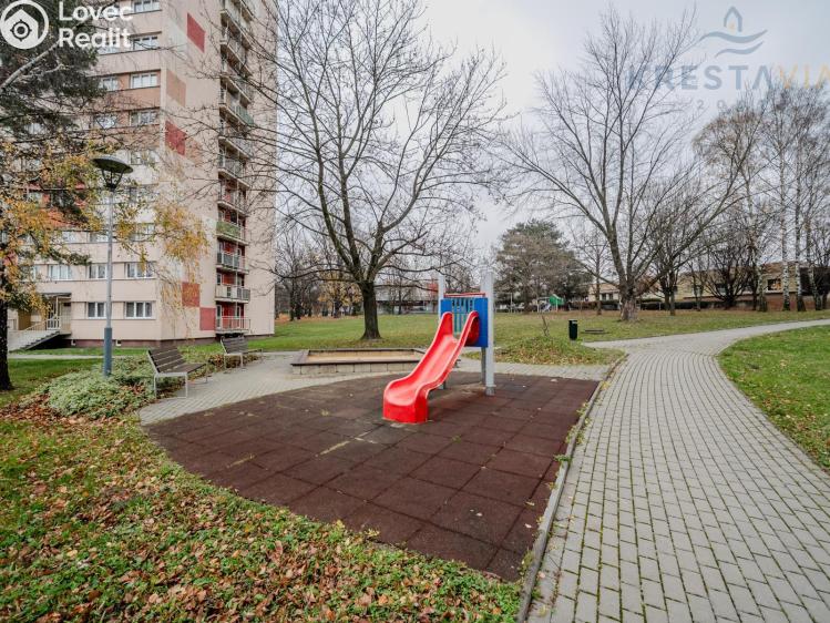 Prodej bytu 2+1 Ostrava, Vršovců č. 14