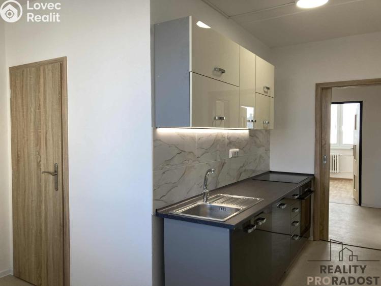 Pronájem bytu 4+1 Znojmo, náměstí Svobody č. 1