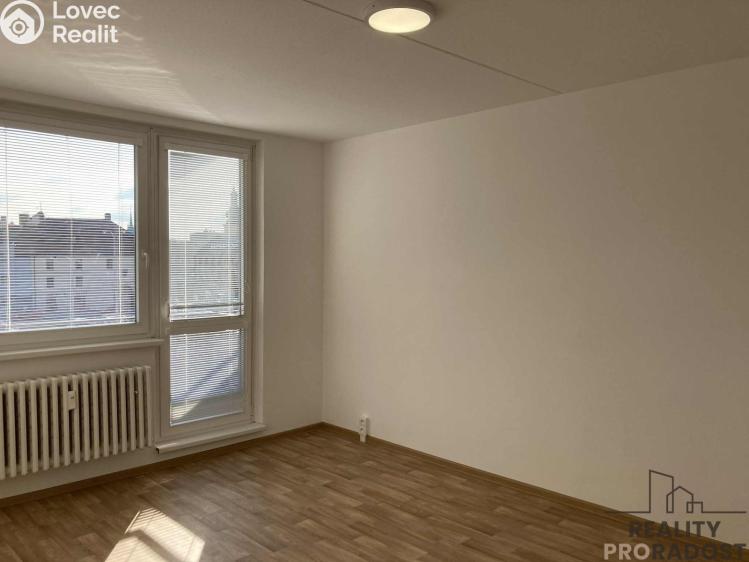 Pronájem bytu 4+1 Znojmo, náměstí Svobody č. 7