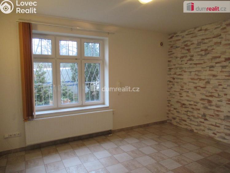 Оренда офісного приміщення Praha 14, Svépravická č. 11