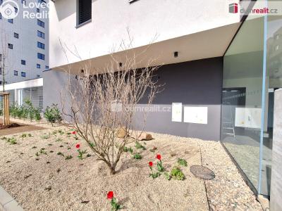 Pronájem garáže Praha 9, Pod Harfou č. 3