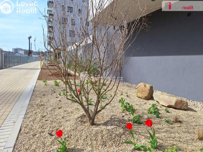 Pronájem garáže Praha 9, Pod Harfou č. 5