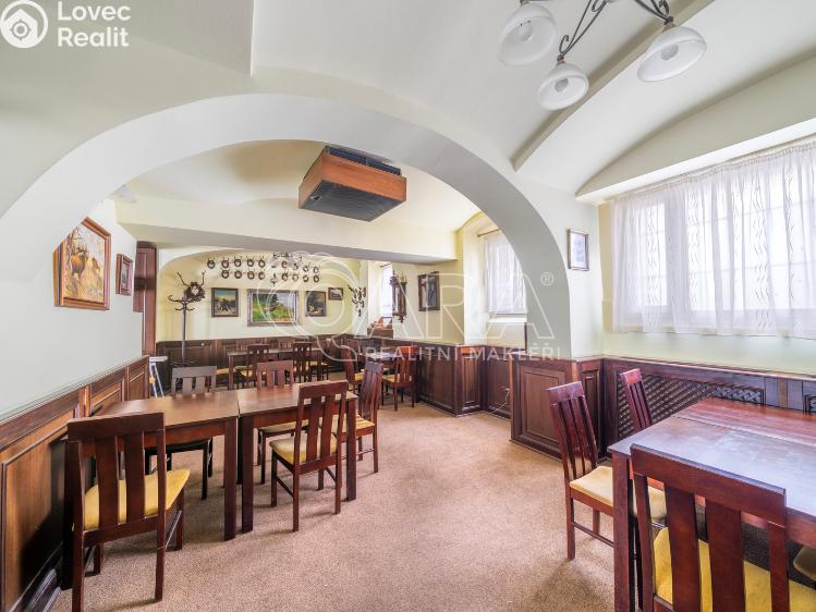 Prodej restaurace Doksy, Komenského 54 č. 8