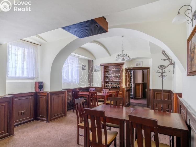 Prodej restaurace Doksy, Komenského 54 č. 11