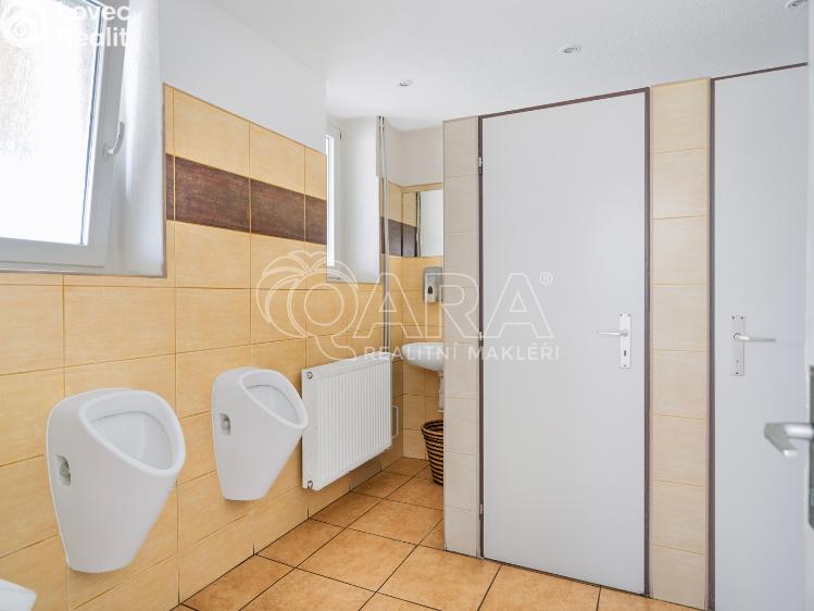 Prodej restaurace Doksy, Komenského 54 č. 29