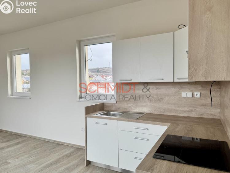 Pronájem bytu 2+KK Hustopeče, Brněnská 1004/22 č. 3