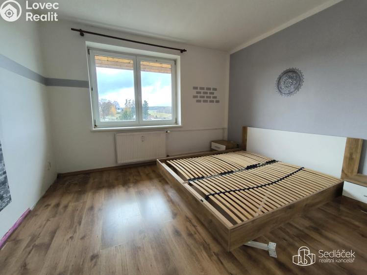 Pronájem bytu 2+1 Plesná, Kostelní č. 6