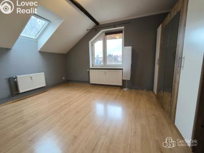 Pronájem bytu 2+1 Plesná, Kostelní č. 2