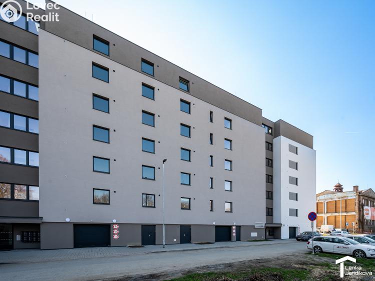 Pronájem bytu 3+KK Pardubice, Východní 563 č. 1