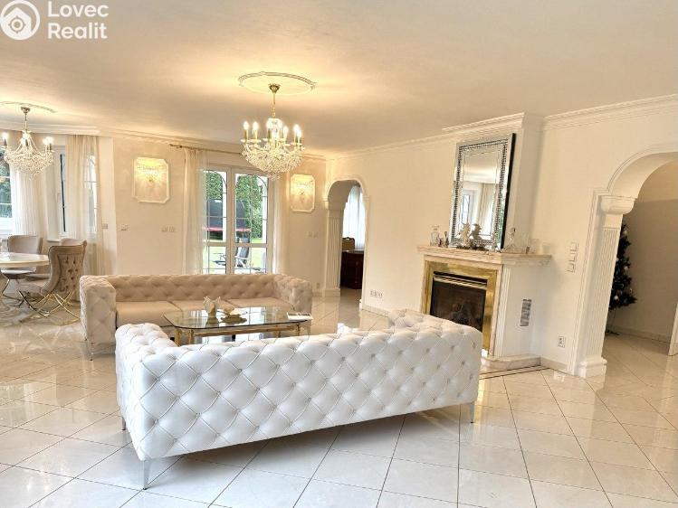 Prodej rodinného domu Praha, Hulická č. 4