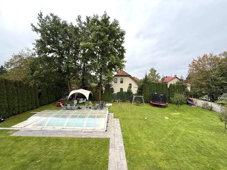 Prodej rodinného domu Praha, Hulická č. 8