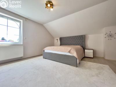 Prodej rodinného domu Praha, Hulická č. 1