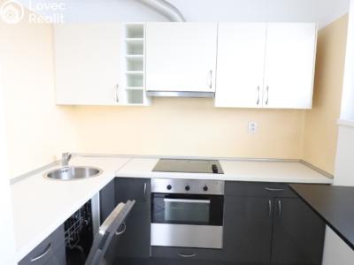 Pronájem bytu 1+KK Praha, Nademlejnská č. 3