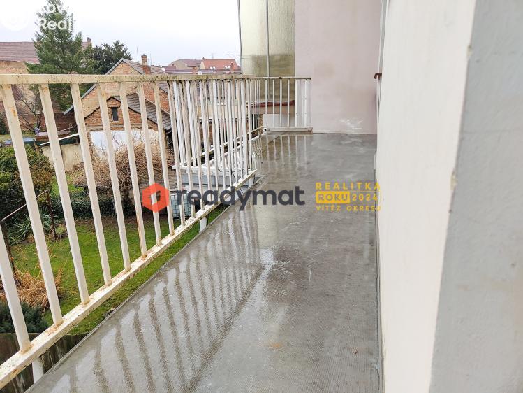 Pronájem bytu 4+1 Hodonín, Dobrovolského č. 14