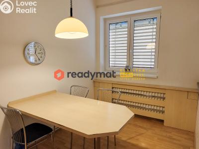 Pronájem bytu 4+1 Hodonín, Dobrovolského č. 4