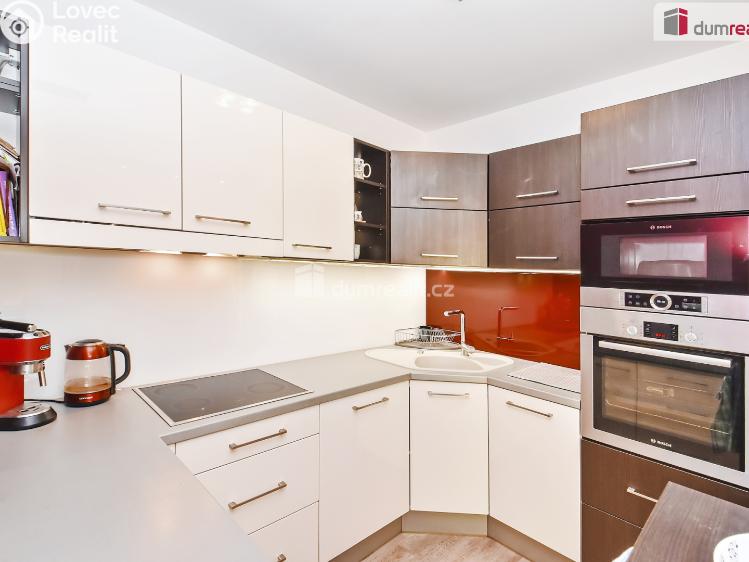 Prodej rodinného domu Chýně, Hájecká č. 6