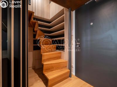 Pronájem bytu 1+KK Praha, Tusarova č. 2