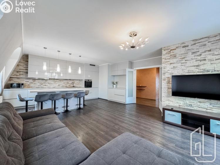 Pronájem bytu 4+KK Praha, U Zvonařky 2536/1a č. 1