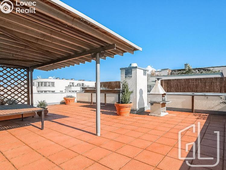 Pronájem bytu 4+KK Praha, U Zvonařky 2536/1a č. 2