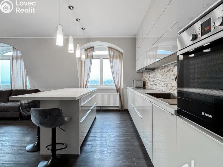 Аренда квартиры 4+KK Praha, U Zvonařky 2536/1a č. 8