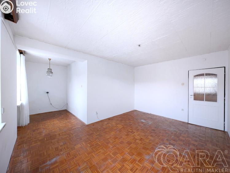 Prodej bytu 3+1 Praha, Svépomoci č. 13