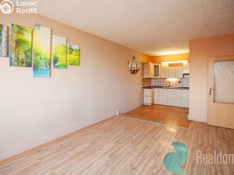 Sale apartment 3+KK Praha, Pomořanská č. 2