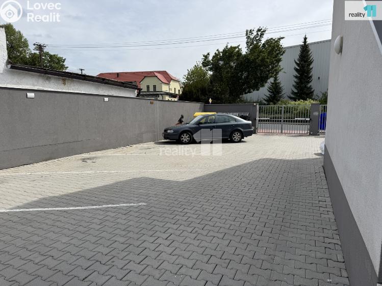 Pronájem bytu 2+1 Jeneč, Lidická č. 7